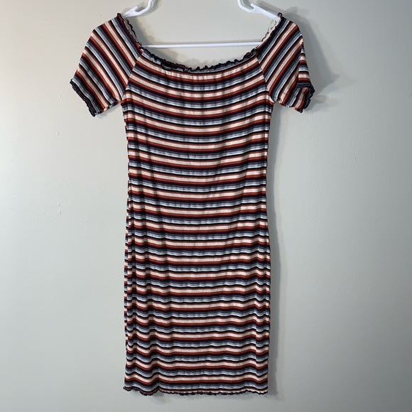 Women’s Striped Summer Mini Dress - Large - Picture 2 of 9
